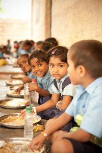 food-for-hungry-children-885871_1920